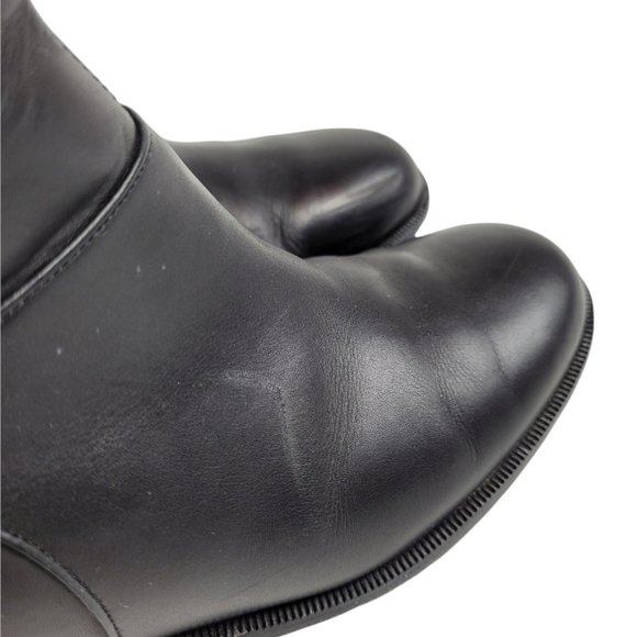 Christian Louboutin Calfskin Cate Chain Flat Tall Boots - Picture 11 of 13